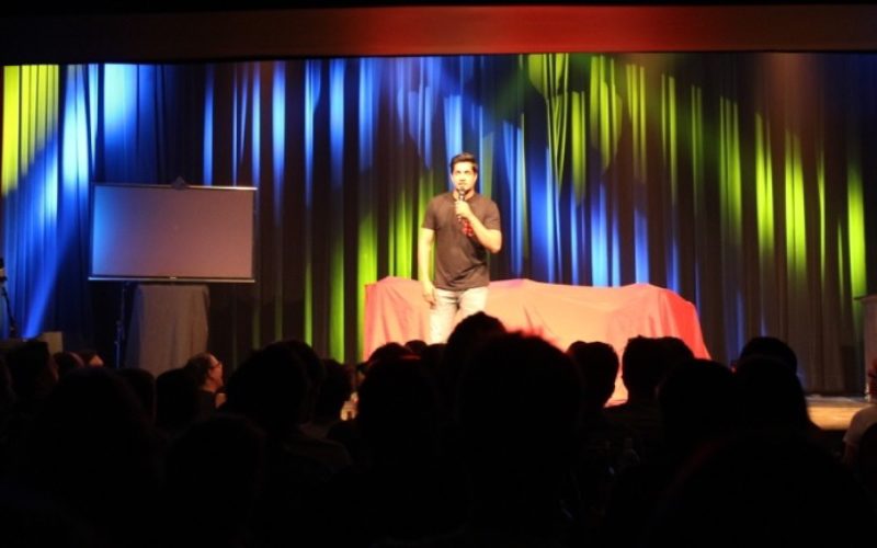 Sugar Sammy banters and scores at ComediHa