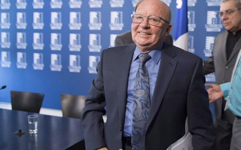 Quebec taxi lobby furious with Uber deal; considering legal action, protests