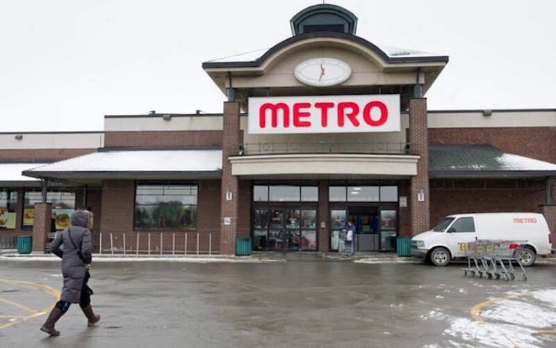 Grocer Metro Inc. reports fourth-quarter profit up from year ago, sales higher