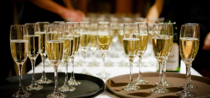 Sparkling wine aficionados rejoice – La Champagnerie is here!