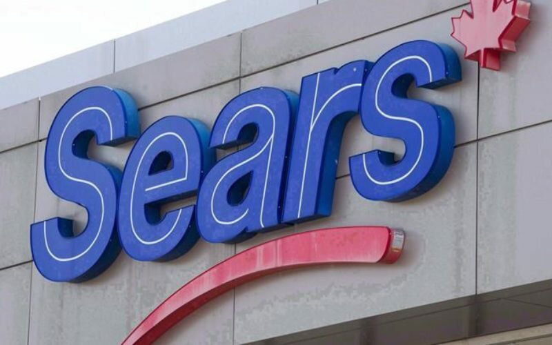 Cominar looking for Sears replacements after toiling to fill Target locations