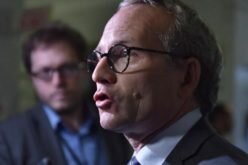 Quebec passes motion against Ottawa’s directive allowing knives on planes
