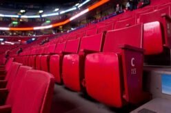 Canadiens’ on-ice woes translating into empty seats and cheaper tickets