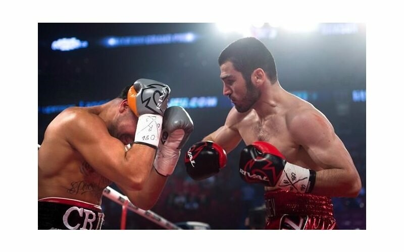 Montreal-based Beterbiev puts power against defence in title bout with Kolling