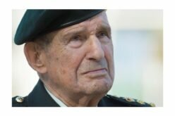 ‘We were sitting ducks’:100-year-old war veteran shares memories of Dieppe