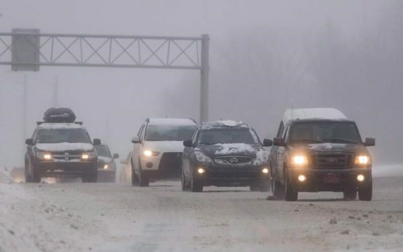 Quebec revising winter tire rules; incentive-based approach suggested for elsewhere