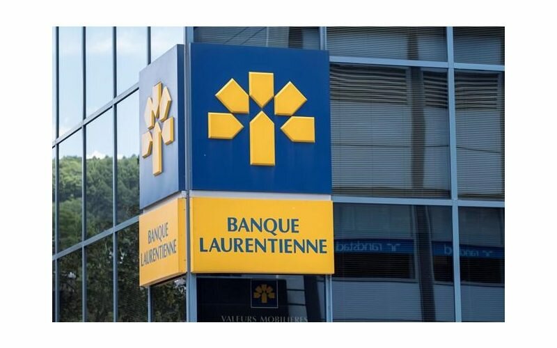 Laurentian Bank reports Q4 up from year ago, raises quarterly dividend