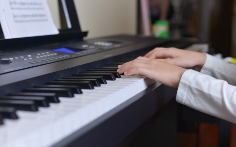 The Top Benefits of Learning Piano Lessons in Life